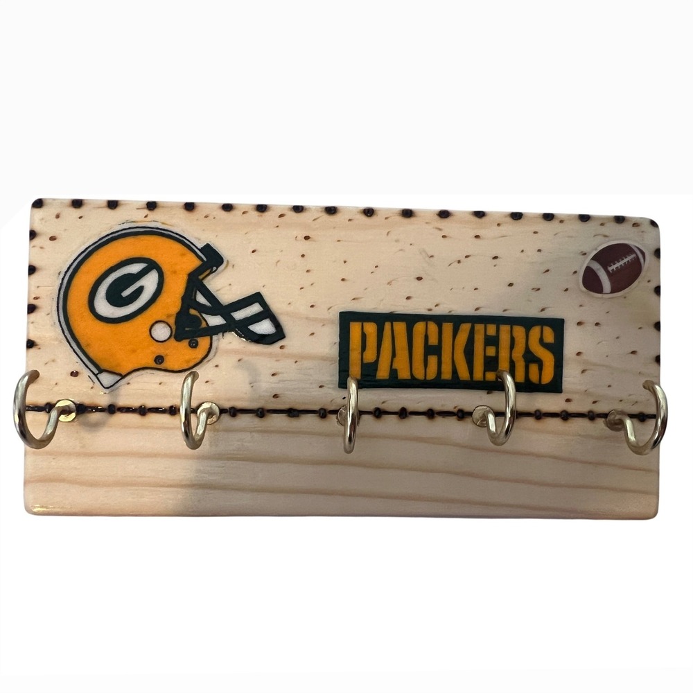 Green Bay Packers Wooden Key Holder Wall Mount Rustic Wood Burned 5 Hook Rack